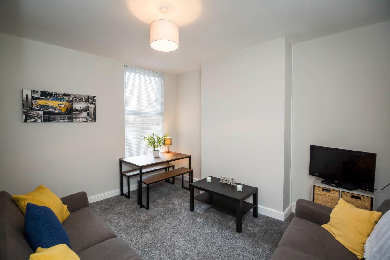 Spacious, Modern 4 Bed House Close To City Centre Chester Zewnętrze zdjęcie